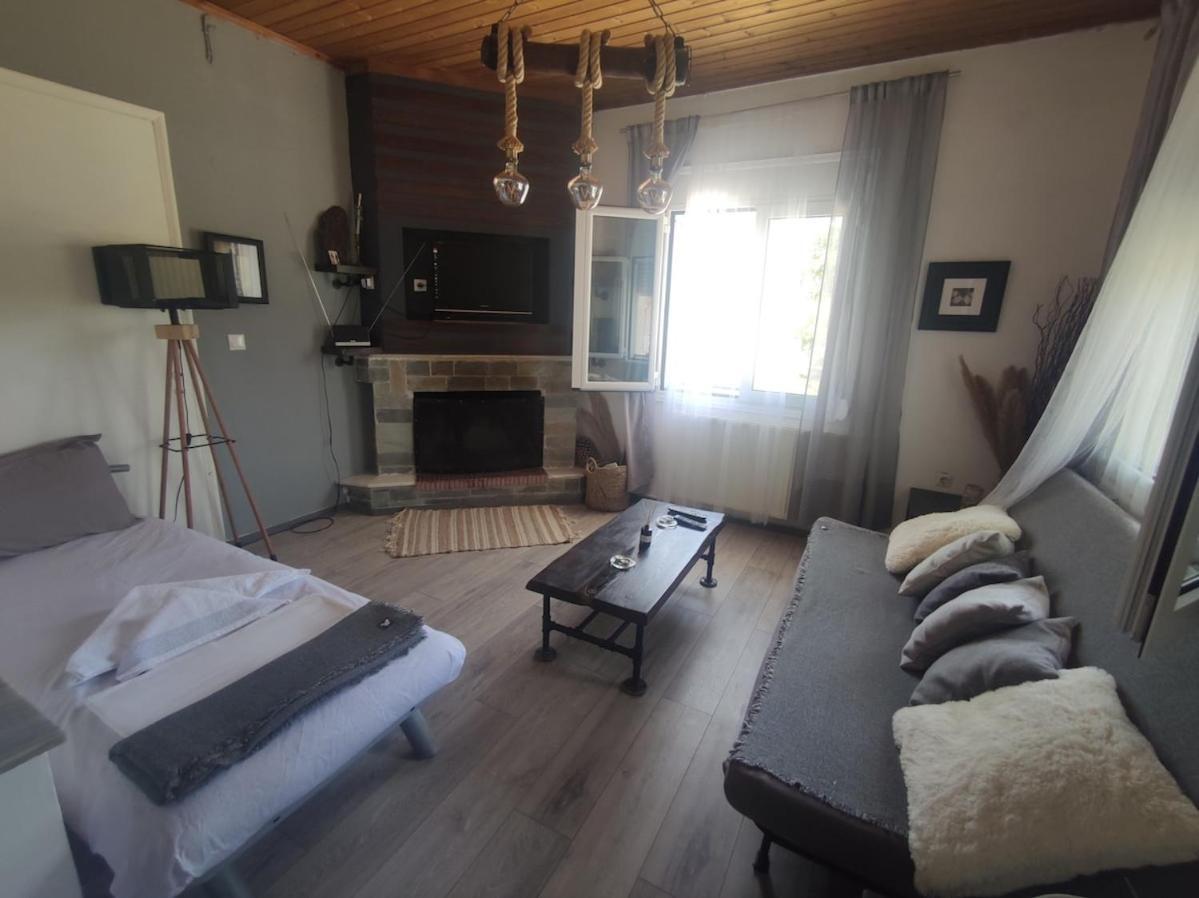 לגאנאס Casa Katina , Villa In Lagana, Agrilia Area מראה חיצוני תמונה